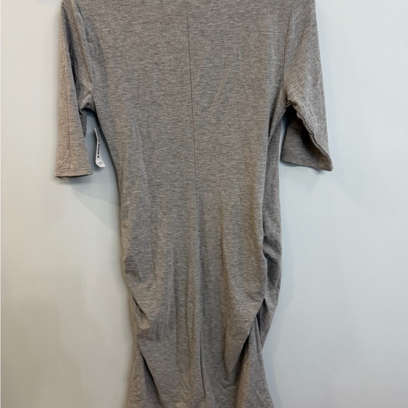 Old Navy Maternity Heather Gray Midi Dress - Picture 4 of 4
